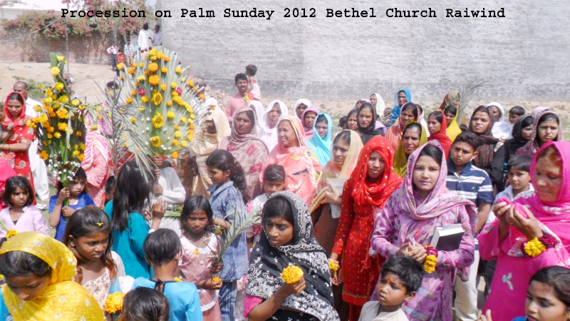 procession-on-palm-sunday-2012-bethel-church-raiwind-copy